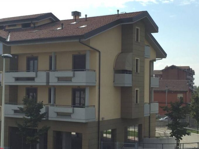 VENDITA-ALLOGGIO-TRILOCALE-CIRIE-VIA-ROBASSOMERO-4